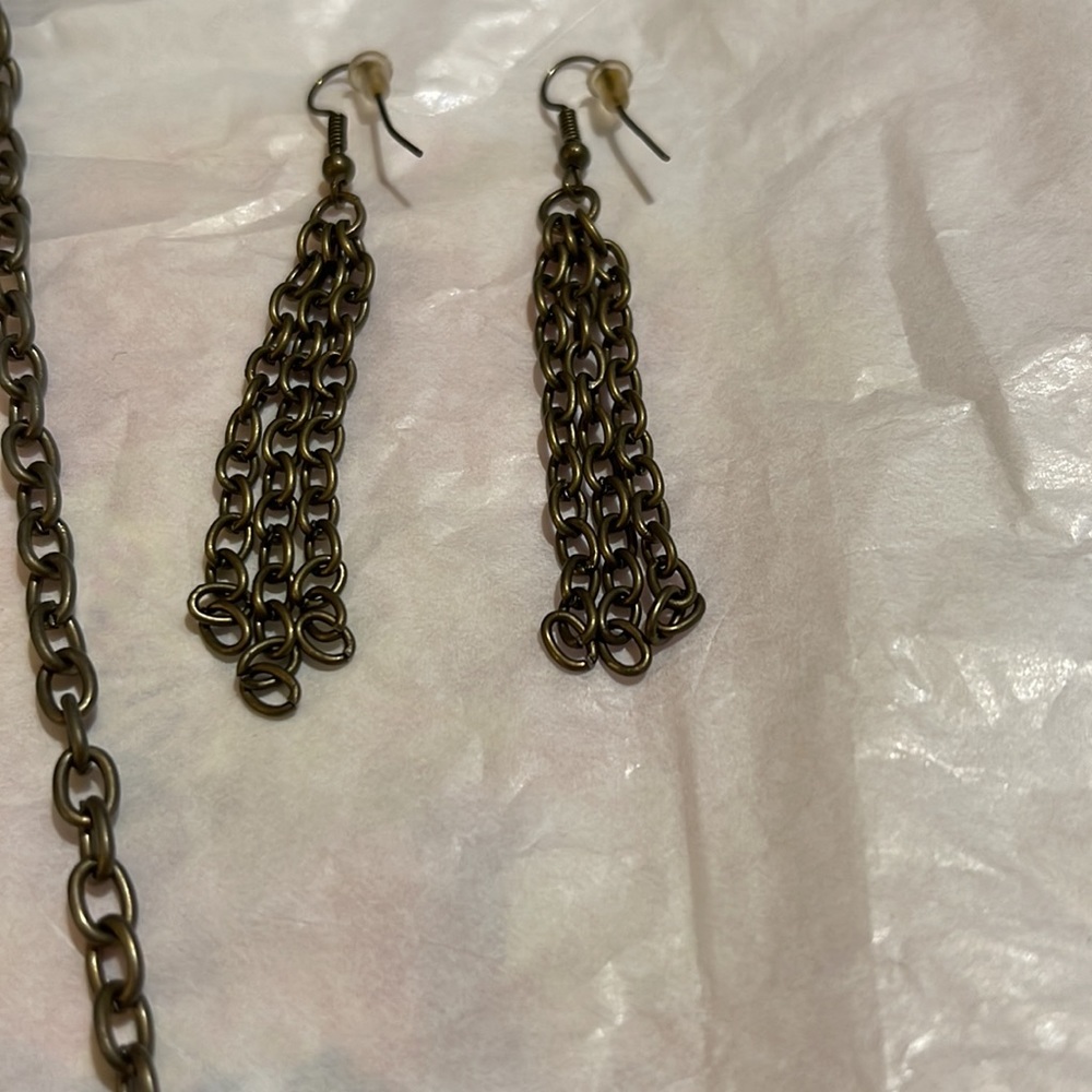 Necklace Set - Picture 3 of 4